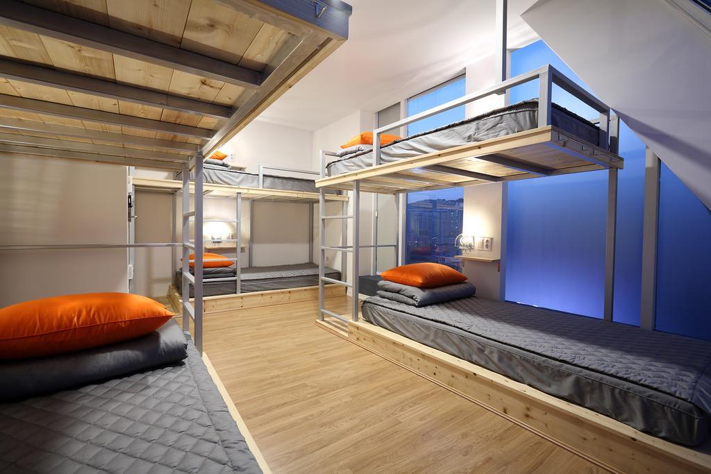 First Guesthouse Busan Ruang foto
