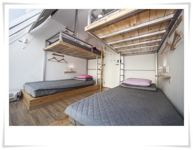 First Guesthouse Busan Ruang foto